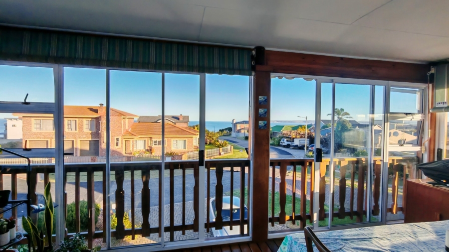4 Bedroom Property for Sale in Tergniet Western Cape